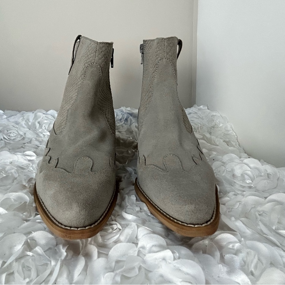Matisse Daphne Tan Leather Western Ankle Boots 10M NWOT - Picture 2 of 9